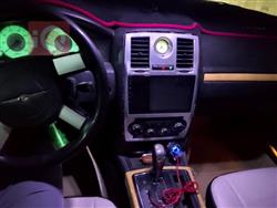 کرایسلەر 300